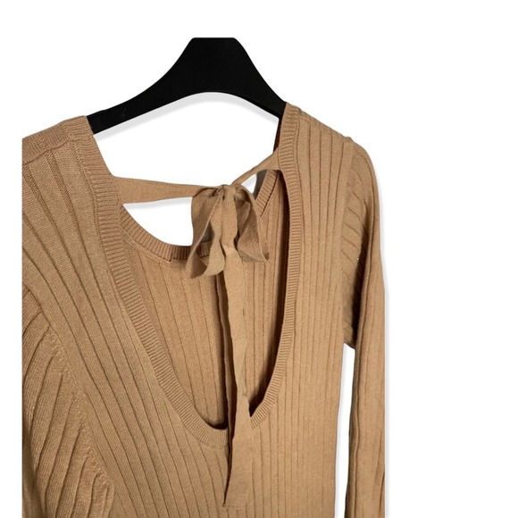 WAYF x BFF Hollie Long Sleeve Sweater Dress. Tan. Size M - Picture 5 of 8